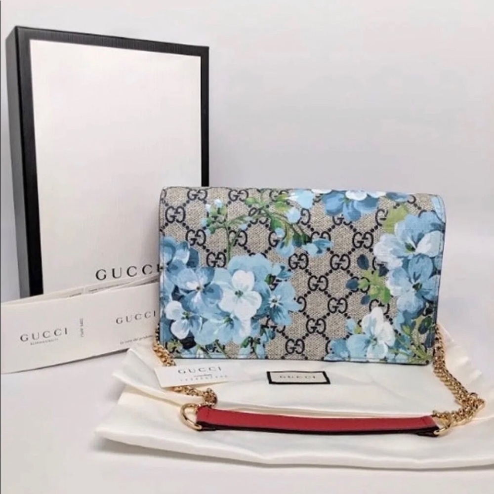 Gucci bloom purse
